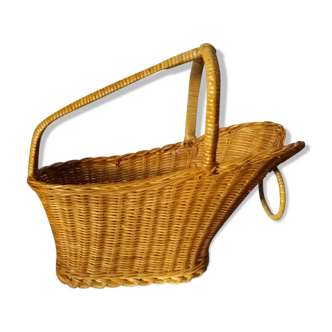 Wicker bottle