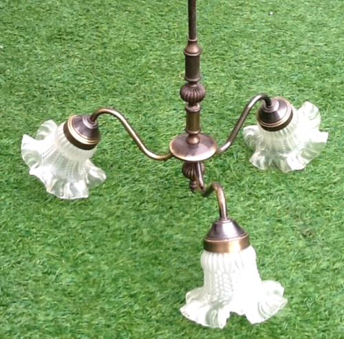 1970s Chandelier / Pendant lamp 3 arms of light Tulips with ruffles