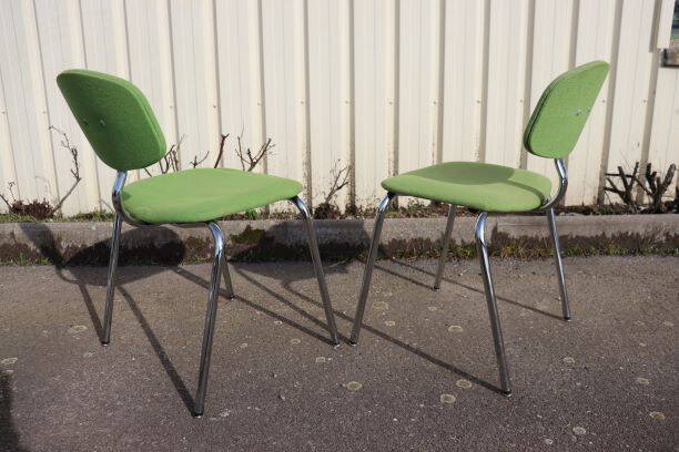 Set of 4 1970s Strafor-steelcase chairs