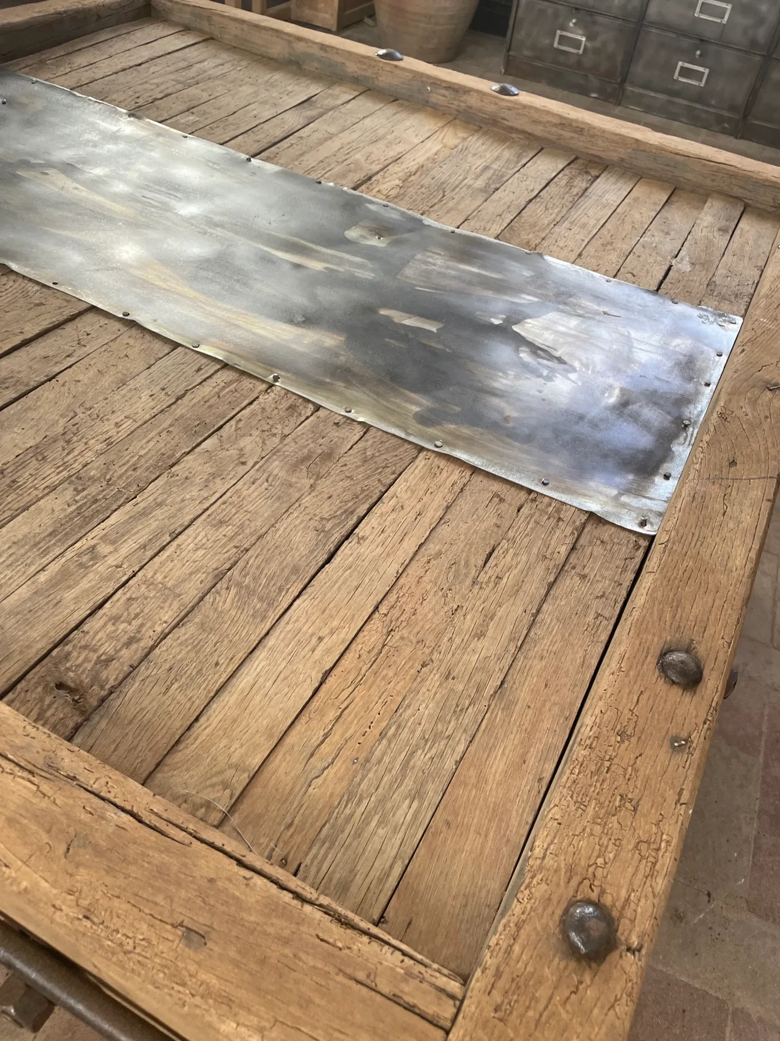 Table basse campagne atypique