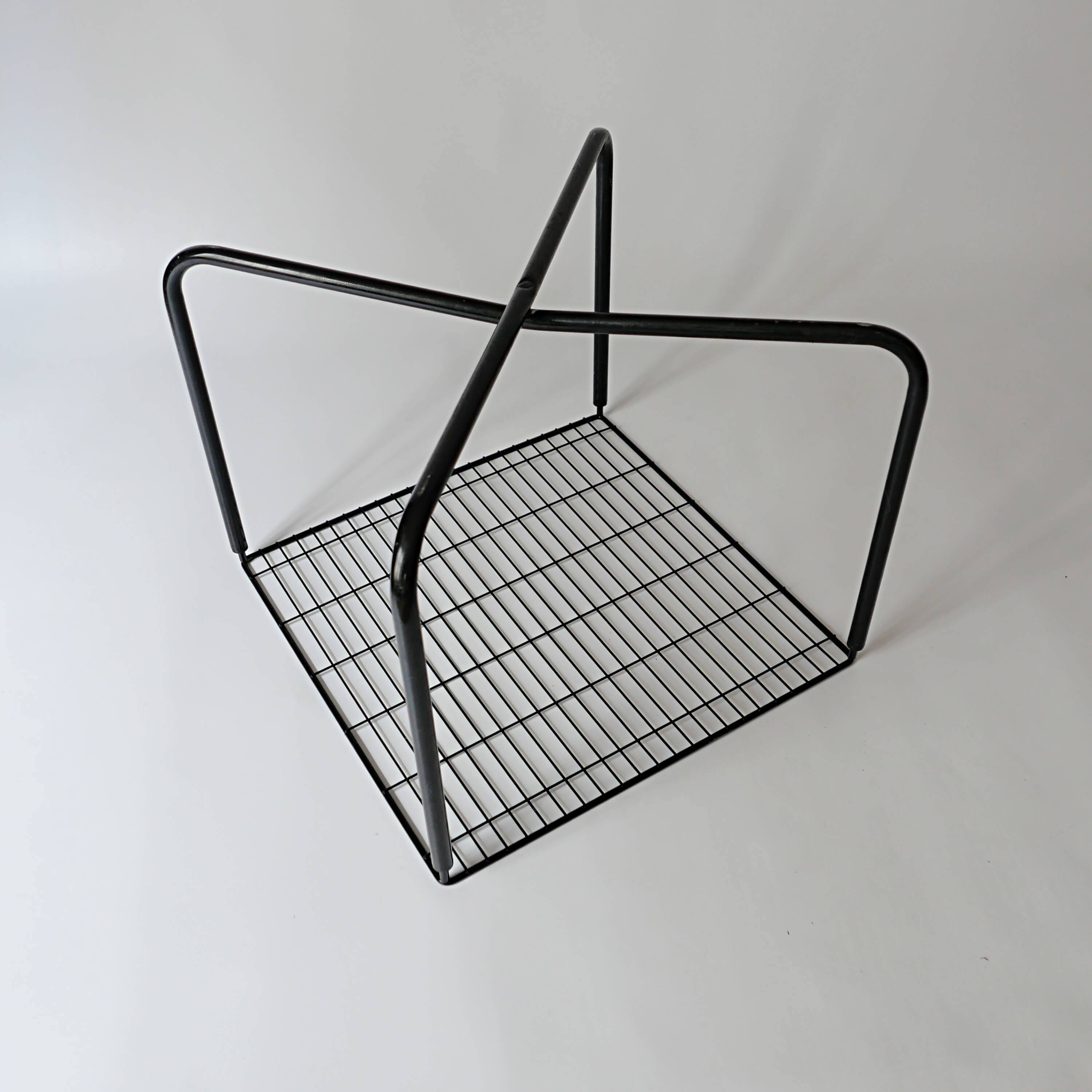 coffee table was designed in 1983 by Niels Gammelgaard Jarpen for IKEA