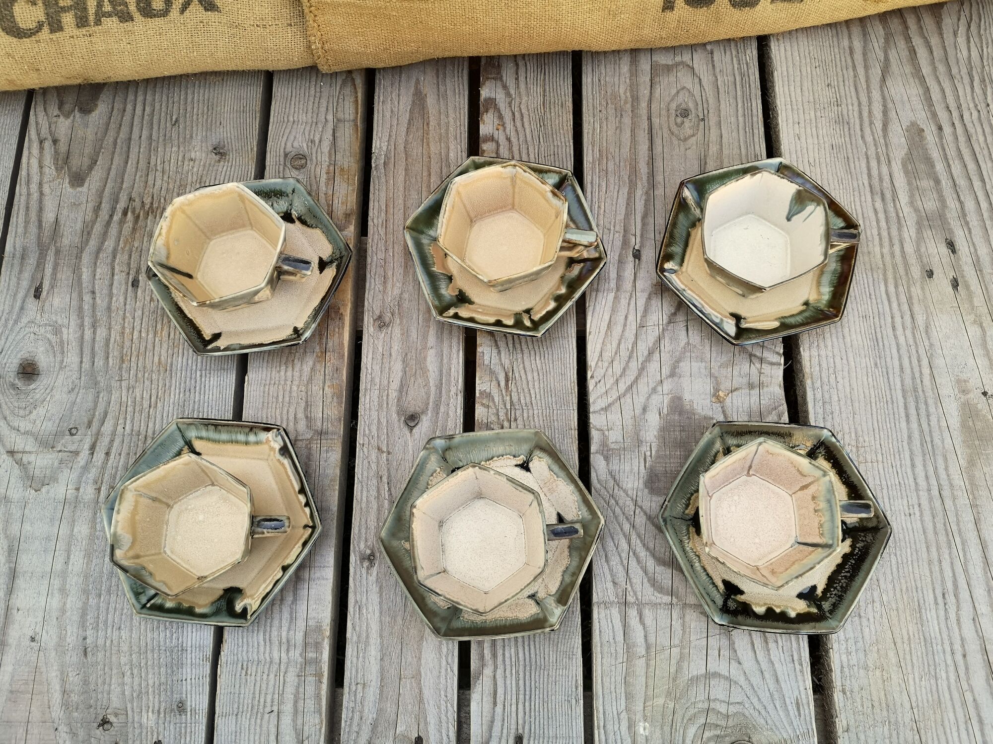 Set of 6 coffee cups with morvan sandstone saucers