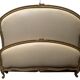 Lit de style Louis XV en hêtre patiné XX siècle