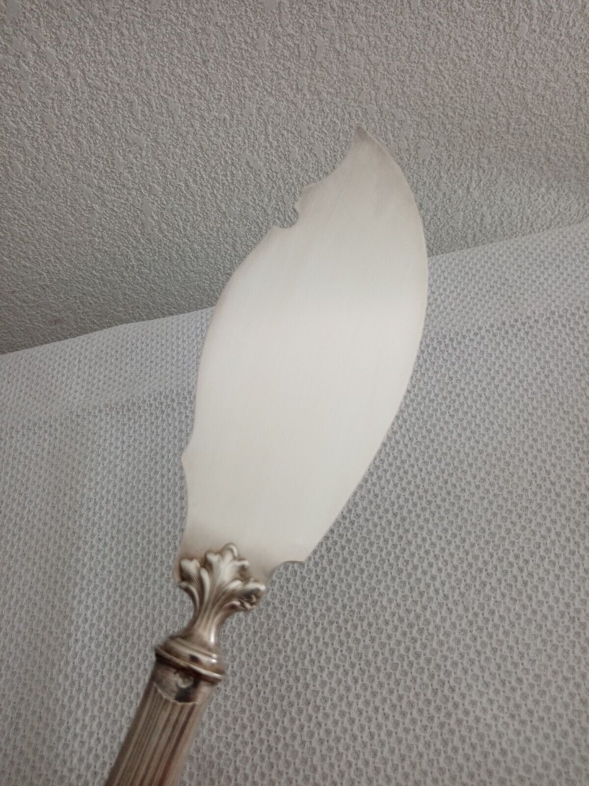 Cutlery with minerva silver handle