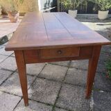 Old farm in Cherry table