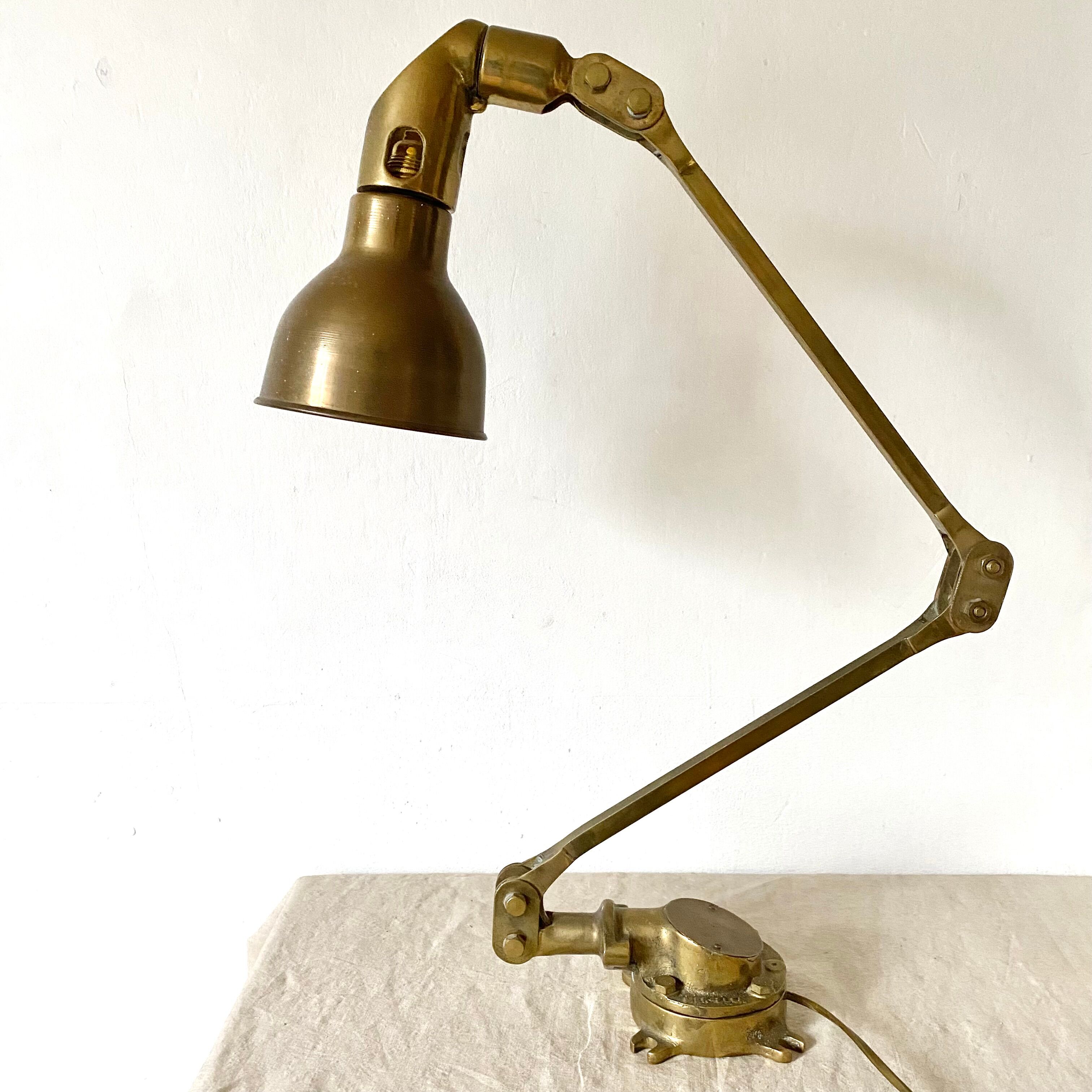 Mek-elek marine industrial lamp