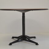 Herman Miller dining table from the 1970s