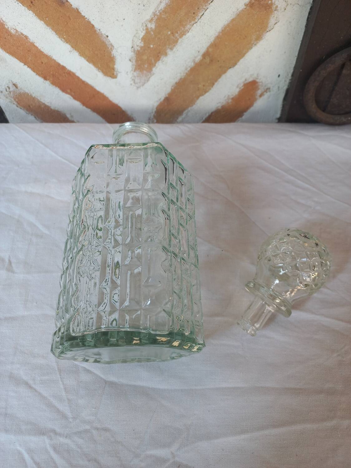Hexagonal glass carafe