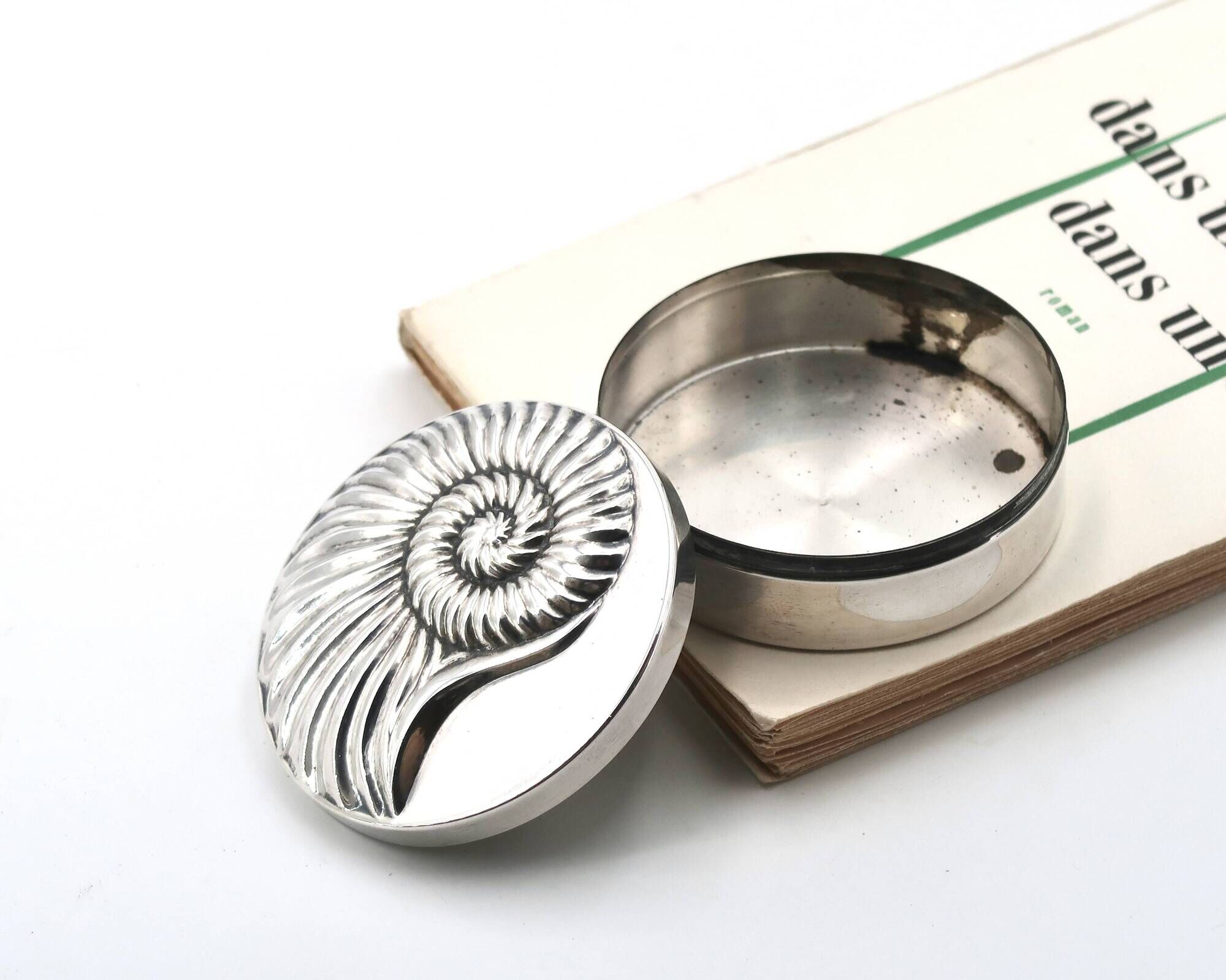 925 silver trinket dish adorned with a shell, 1950s