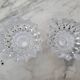 Paire de bougeoirs en cristal