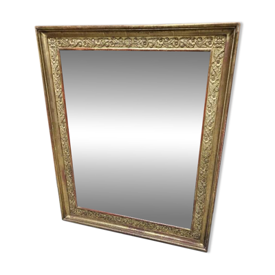 Miroir dore decor de fleurs et de feuillage du xix ème siecle