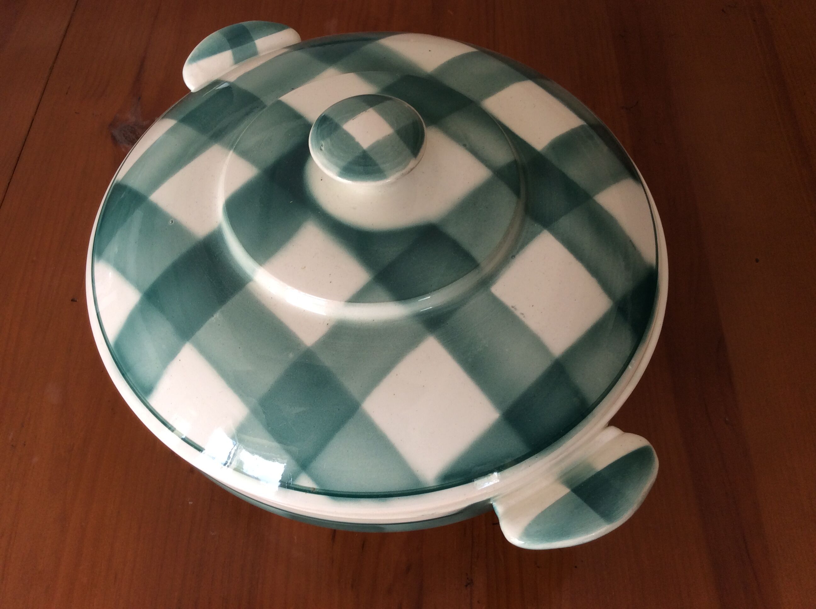 Tureen