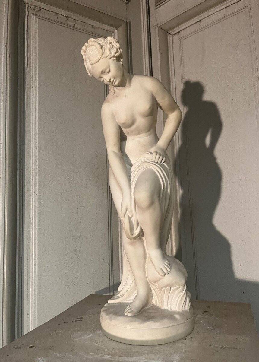 "Venus at Bath" sculpture by Dal Torrione, 20th century.