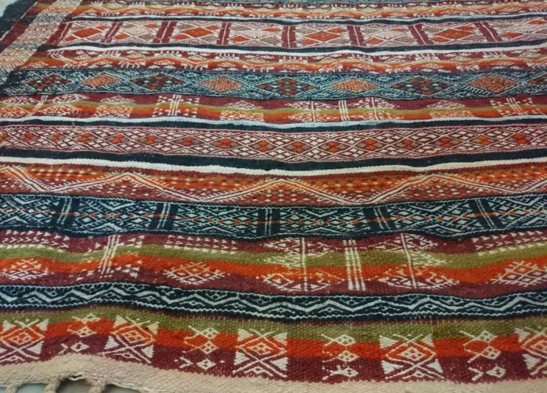 Carpet Berber kilim vintage 1970's handmade 145x250cm