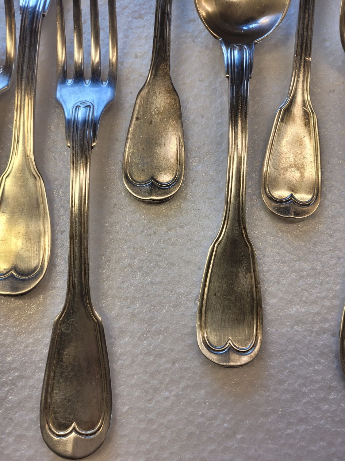 Silver metal housewife 6 spoons, 6 forks