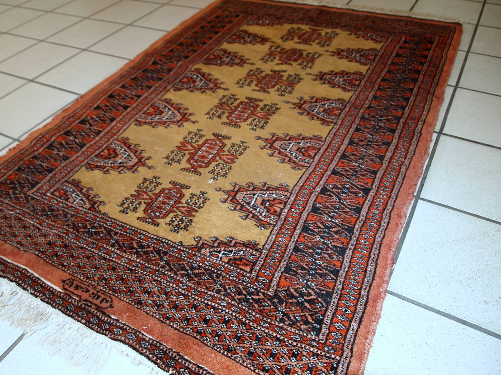 Tapis Vintage Bukhara Uzbek en Laine, Années 1960, Authentique et Élégant
