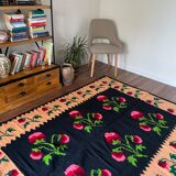 Romanian floral handwoven carpet made in wool, bohemian design with flowers