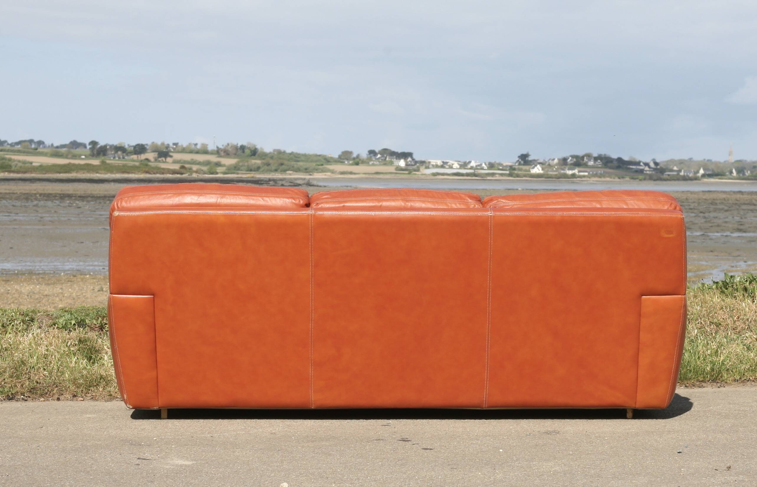 Space age sofa. Tan leather. Circa 1970