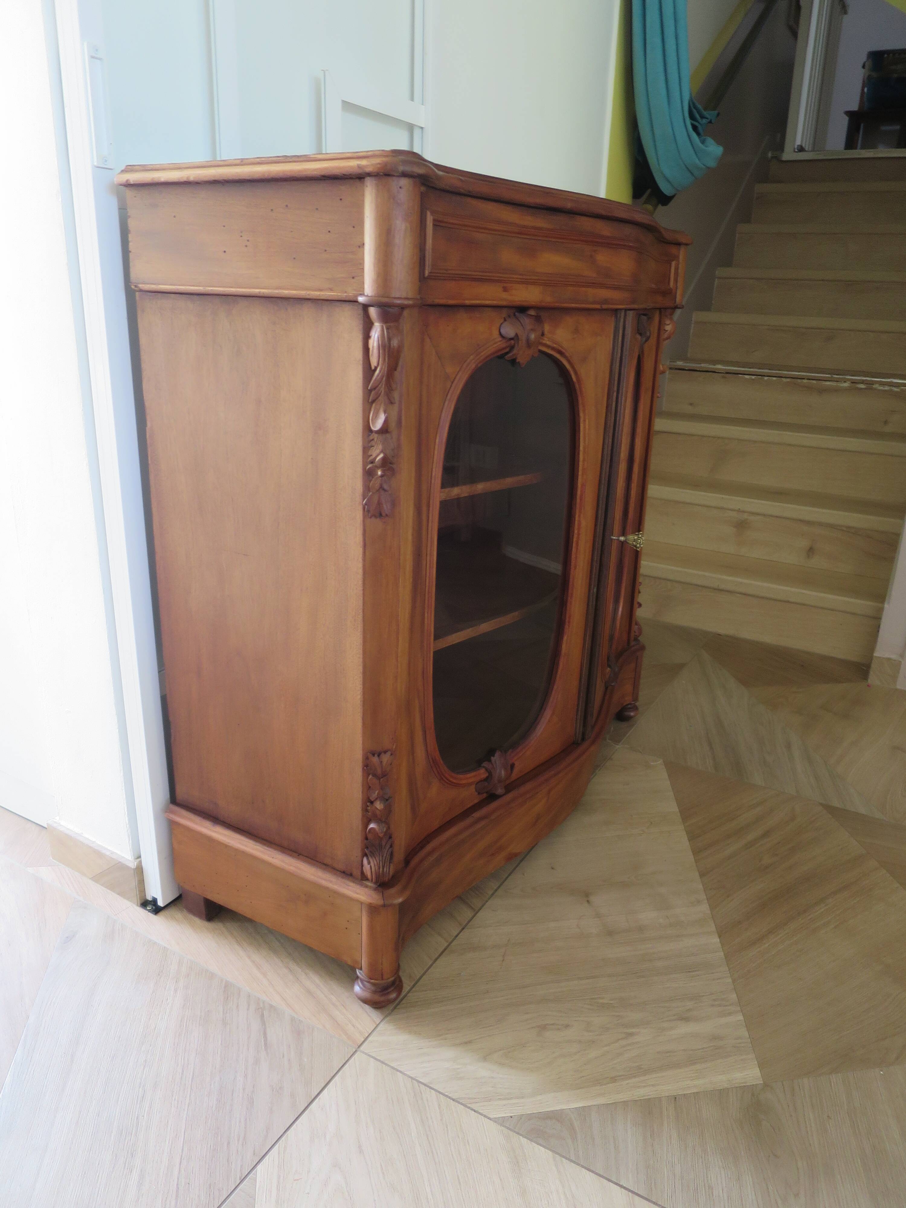 Curved showcase library carved wood 2 doors mahogany English style