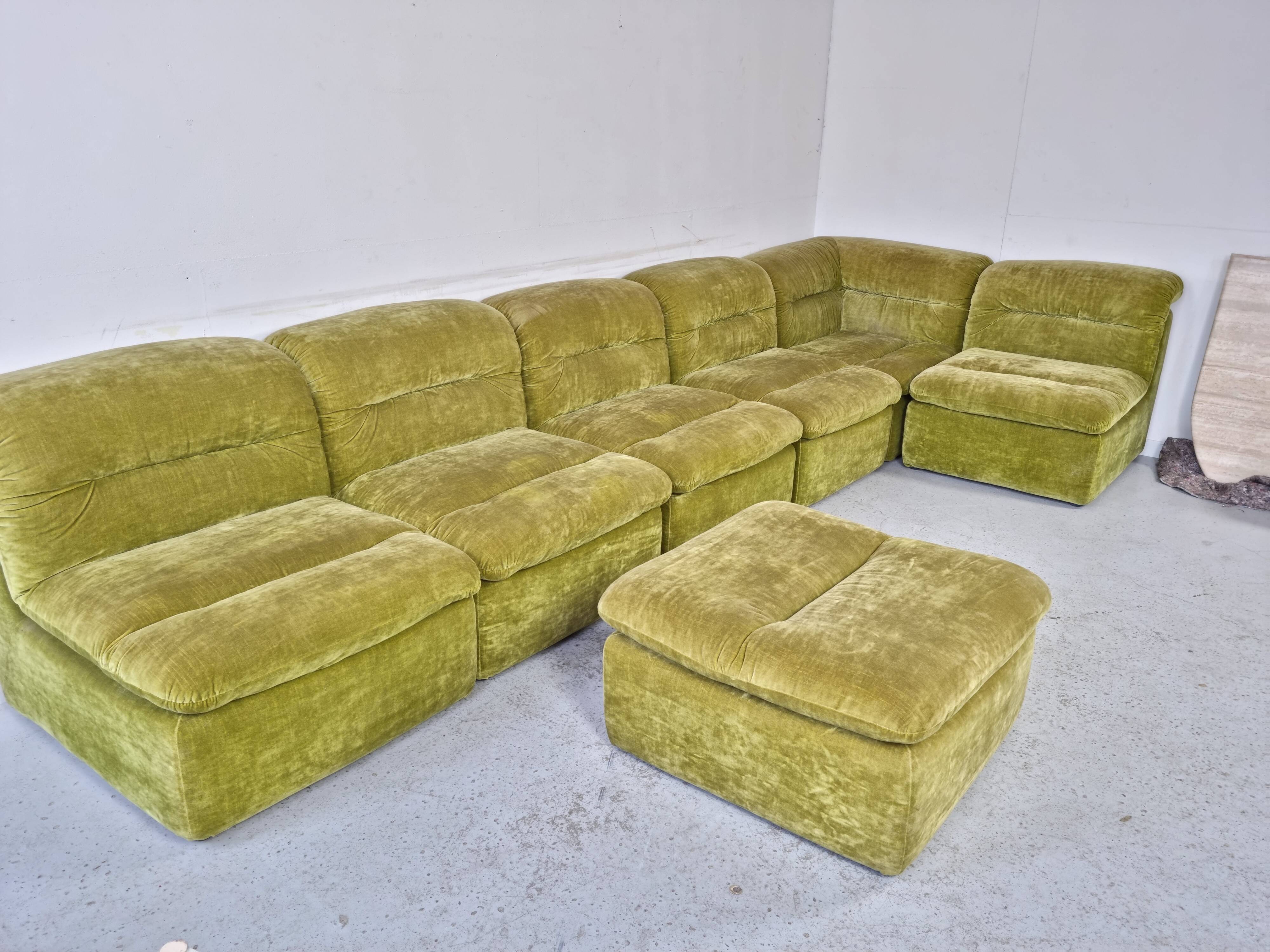 Modular green sofa vintage 70s