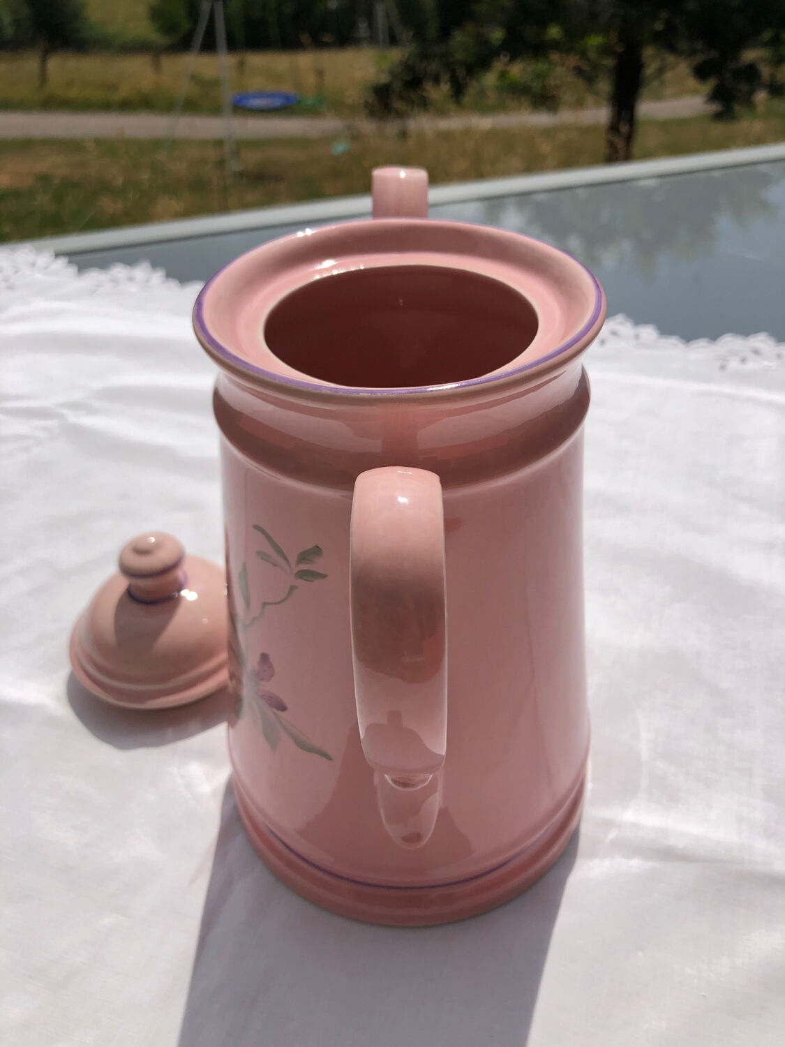 Floral pattern coffee maker