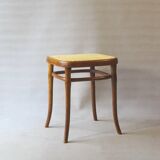 Tabouret carré Thonet N°56, vers 1900 canné et estampillé