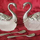 Pepper salt swans silver metal glass