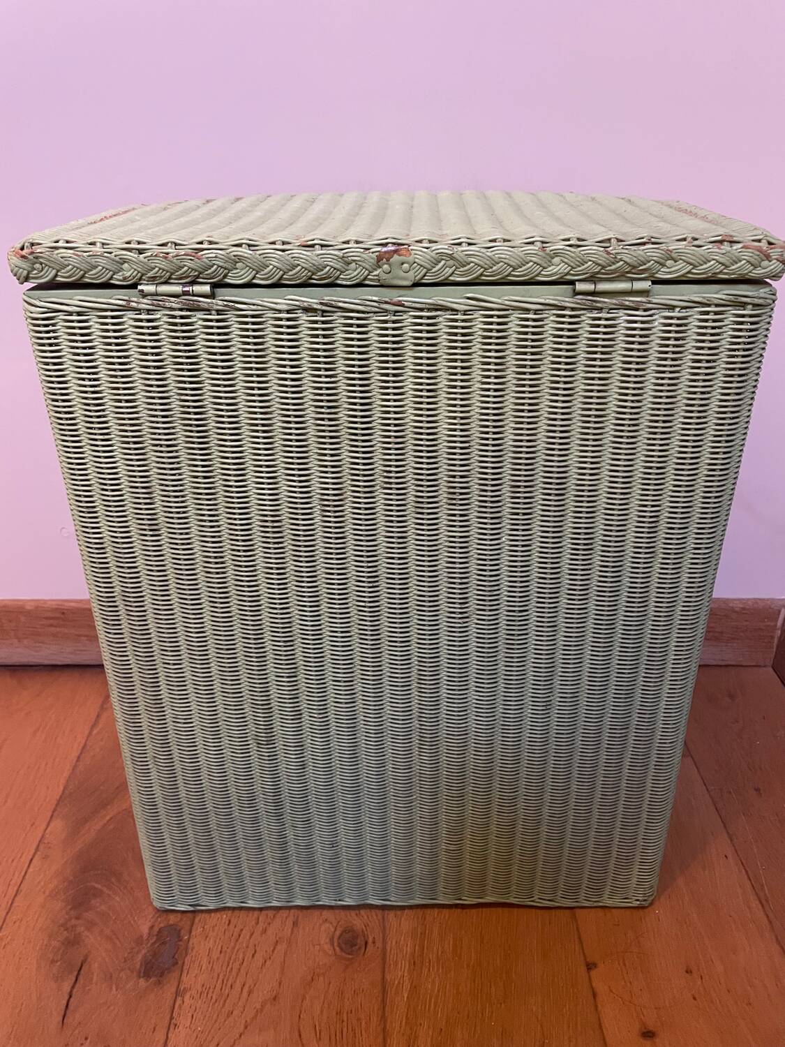 Lloyd Loom laundry basket