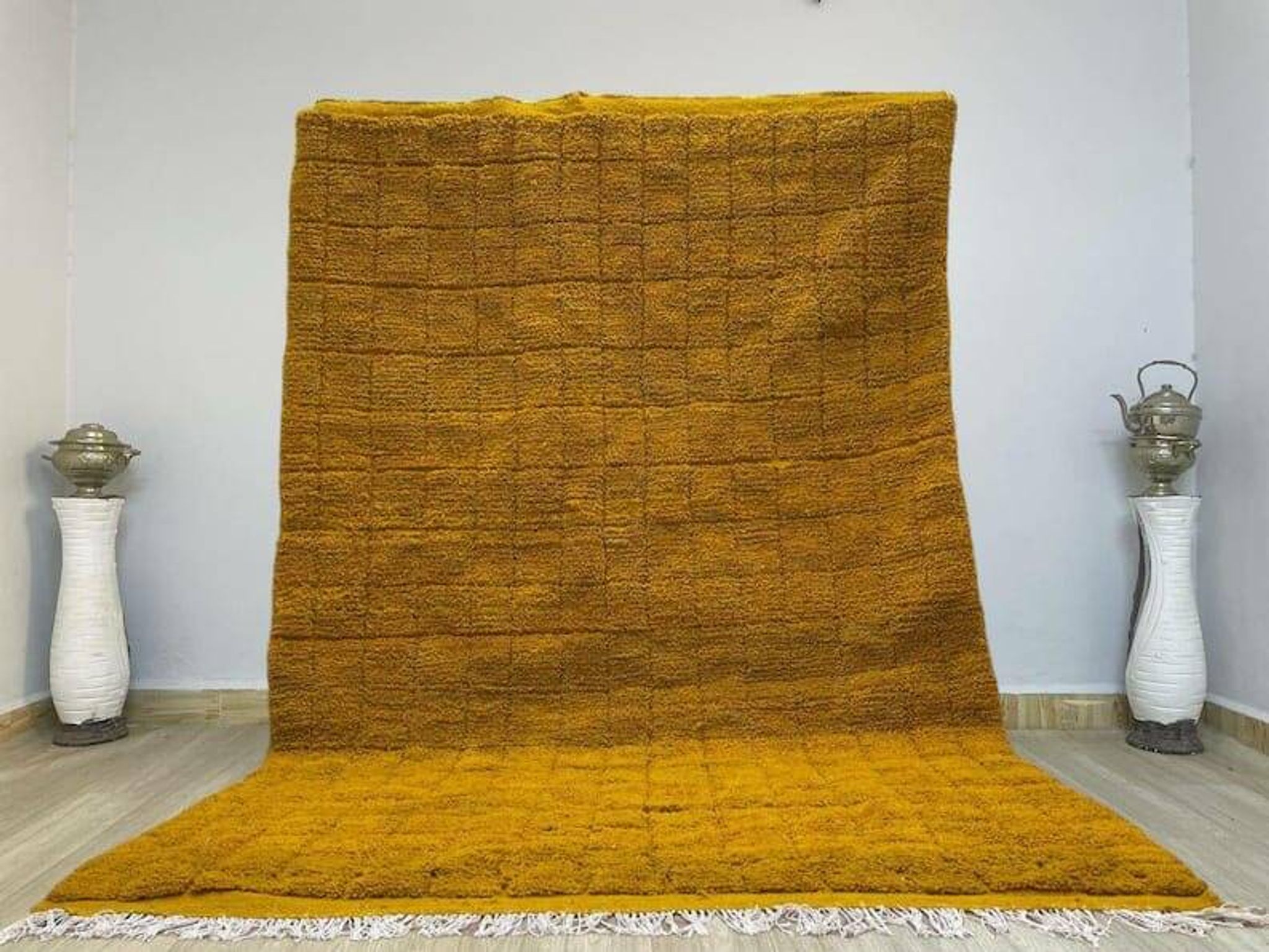 Tapis en laine marocain jaune traditionnelle taille 150 x 250 cm