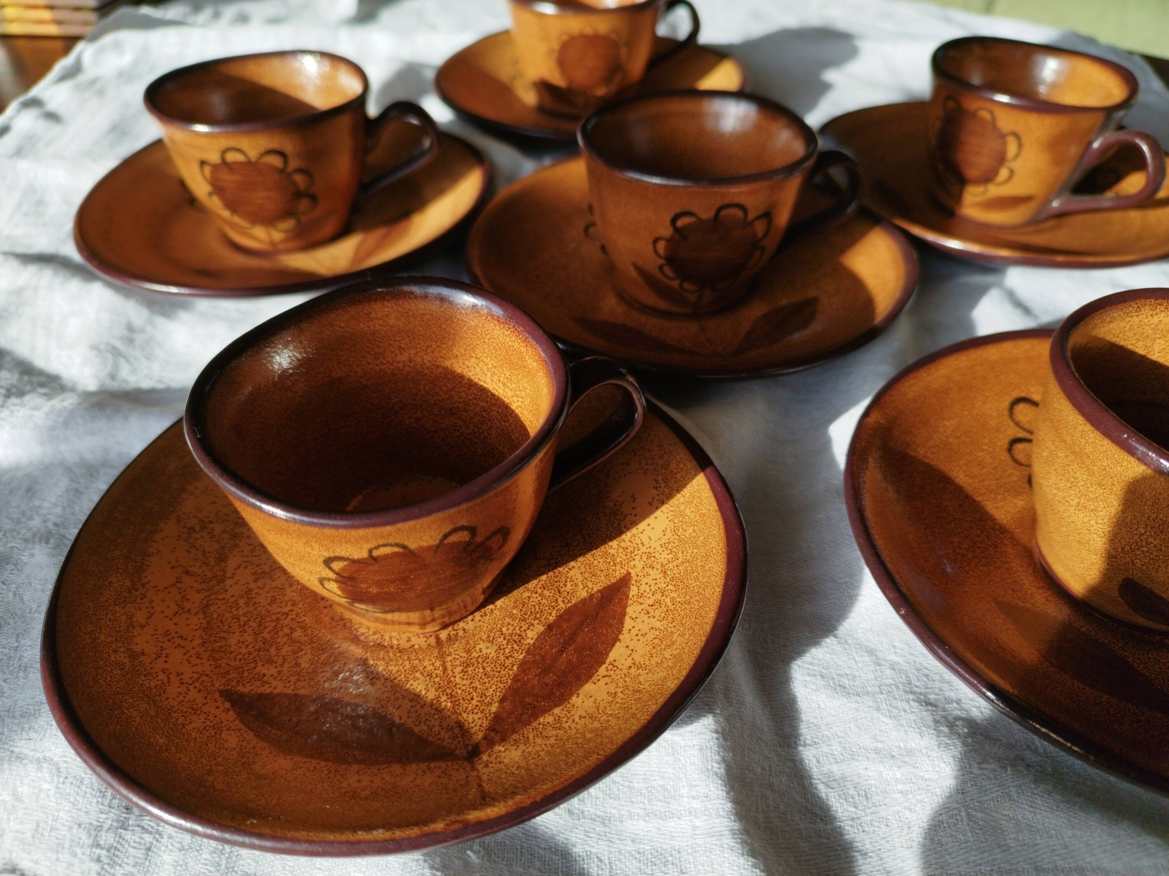 Set of 6 stoneware coffee cups