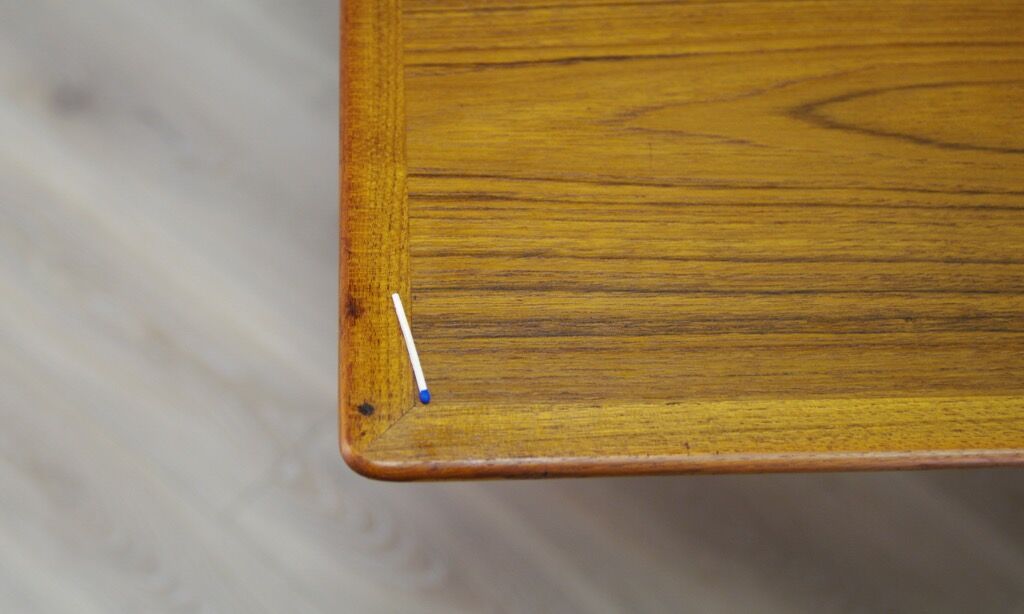 Johannes Andersen dining table classic teak