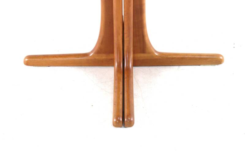 Table à manger ronde extensible 2x 'Hune' - teck massif - design danois