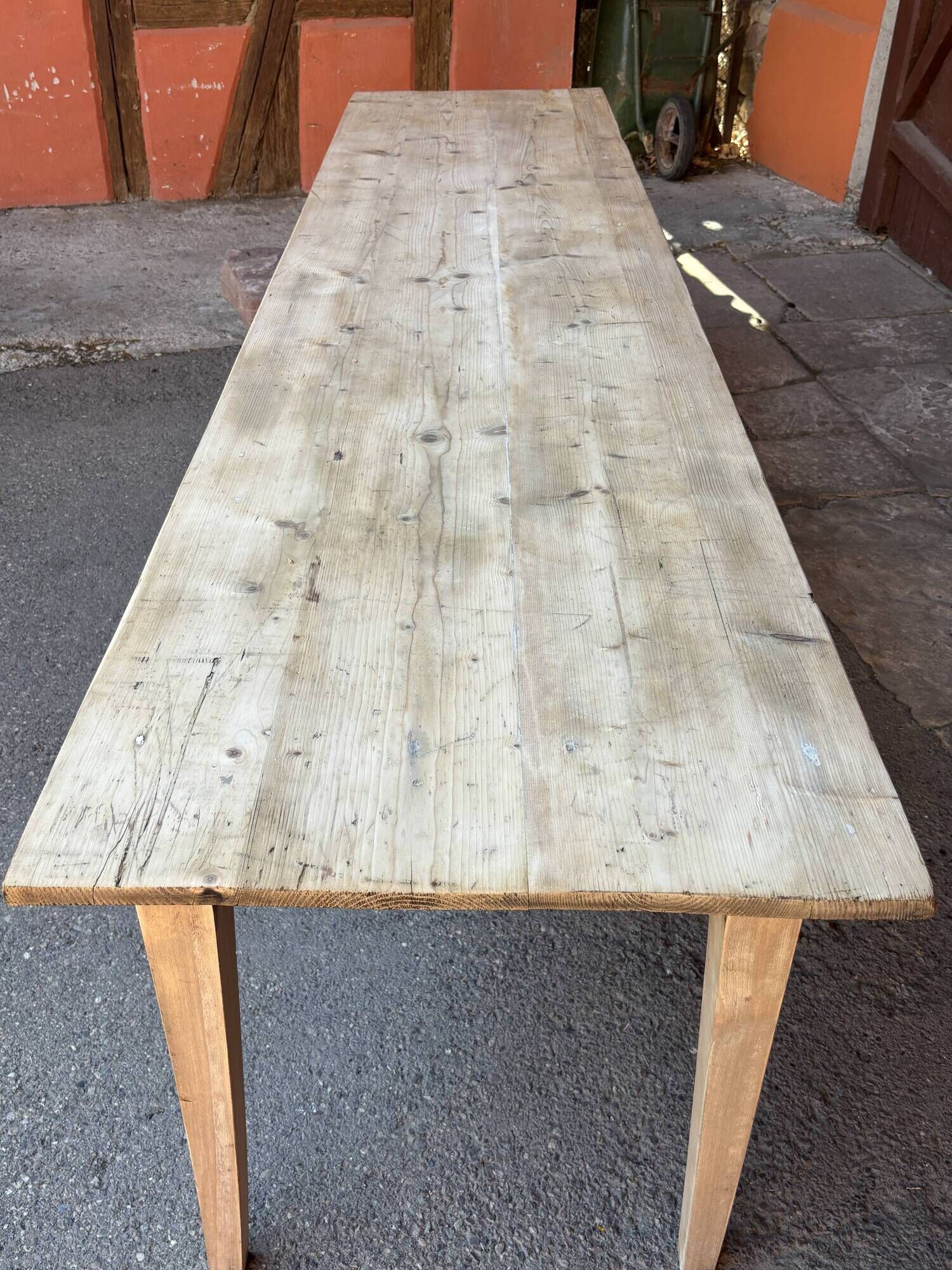 Very large farmhouse table 300 cm in fir from 1900, natural raw wood brewery.