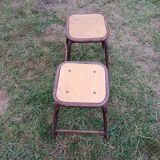 2 stools