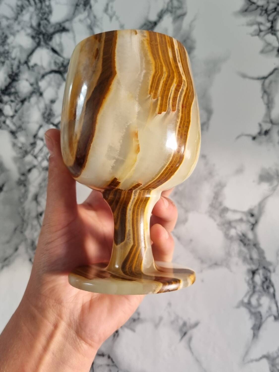 Onyx wine glass