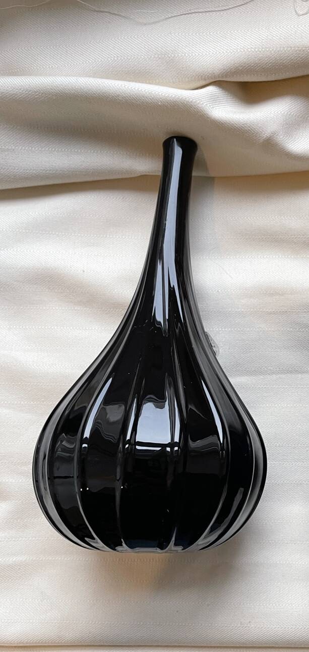 Salviati 2007 Glossy Black Signed Drop Vase 17 cm