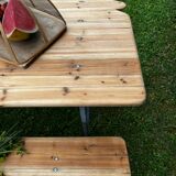 Guinguette table and benches