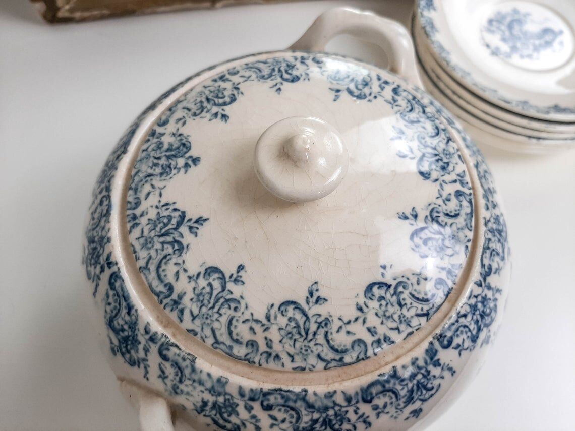 Tea service Louis XV in Earth of Gien Iron Earth