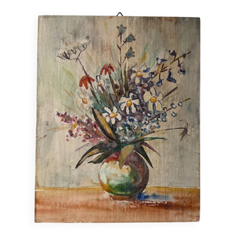 Wildflower bouquet table