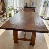 Farm table