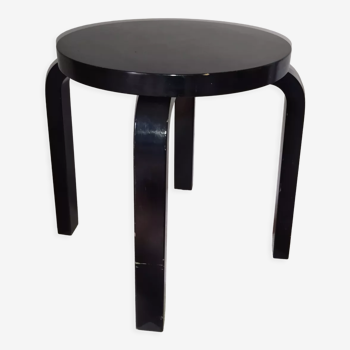 Tabouret d'Alvar Aalto pour Artek