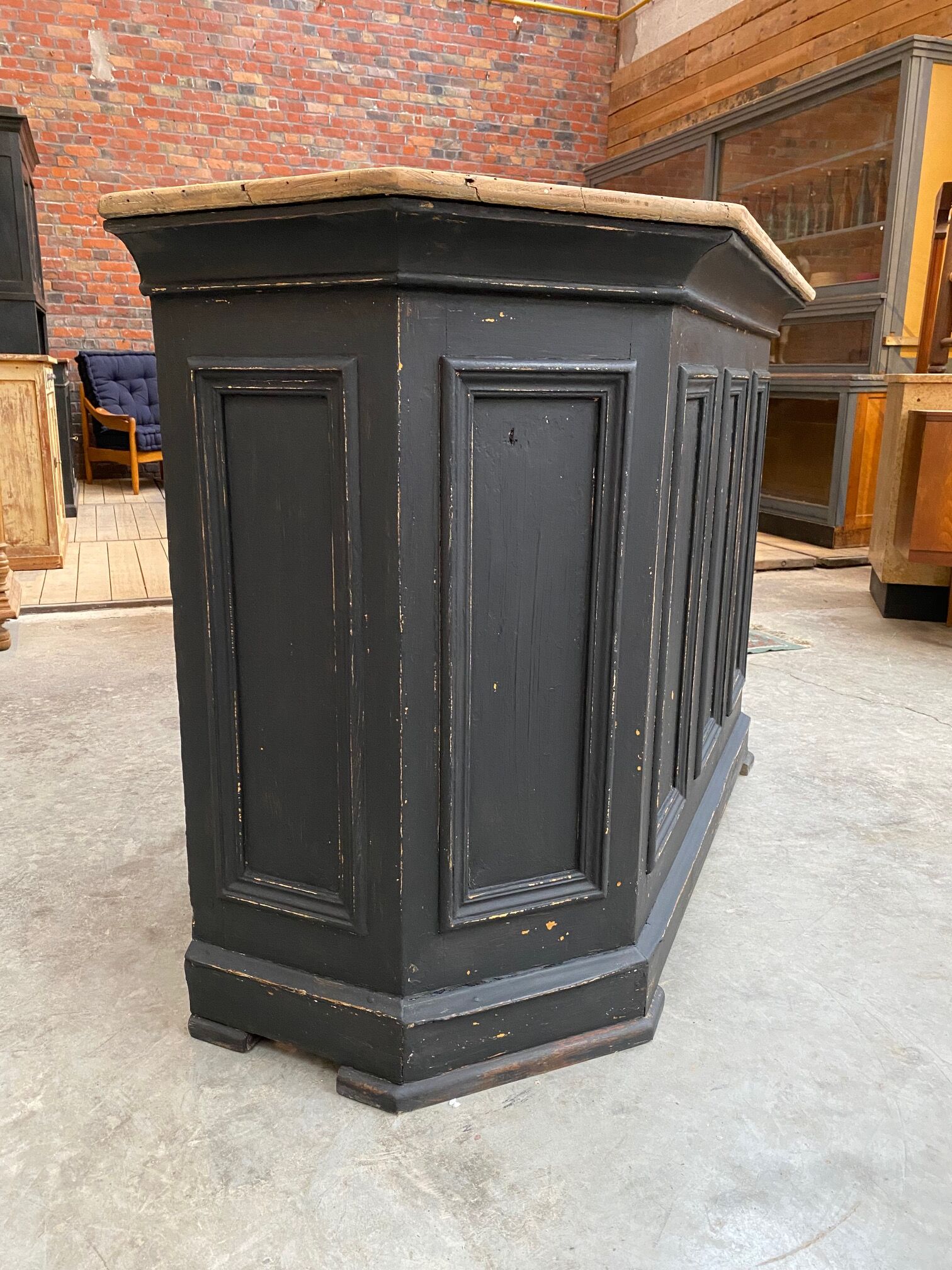 Counter / bar early XXth