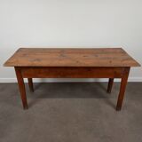 Farm table
