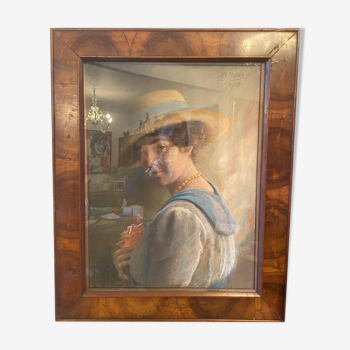 Signed portrait of a woman from 1918