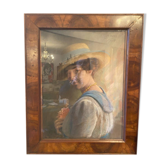 Signed portrait of a woman from 1918