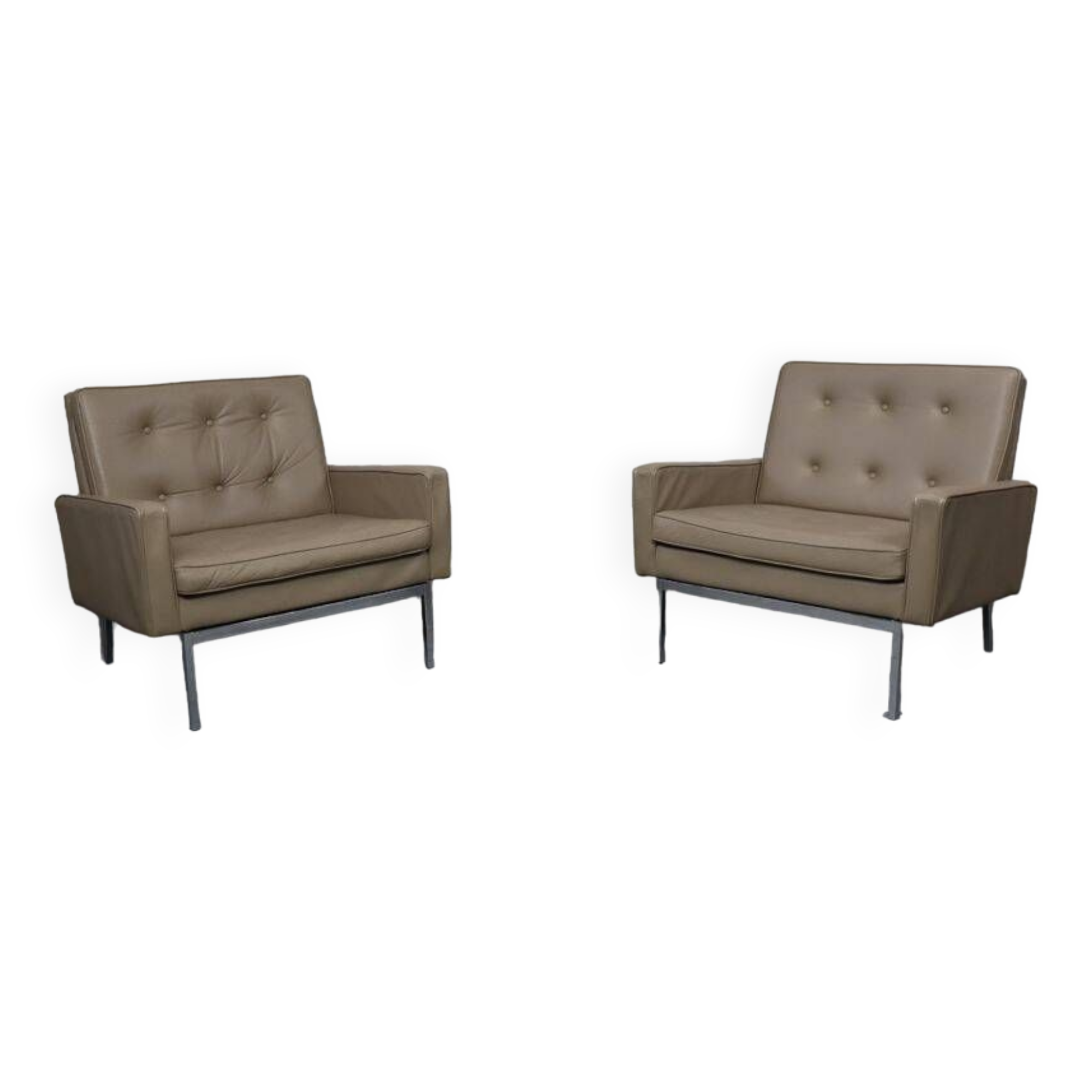 Florence Knoll lounge chairs model 65a for Knoll International.