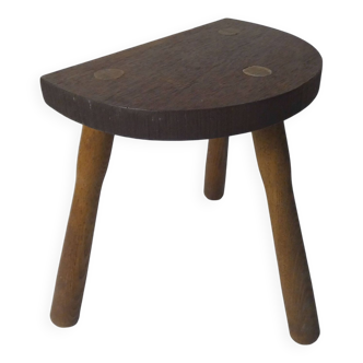 ancien banc de traite tabouret tripode demi-lune