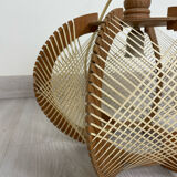 Scandinavian pendant lamp in wood and wires