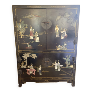 Cabinet en laque de Pékin - nacre