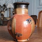 Stoneware vase from the Blanot pottery (Mireille Dailer and Noël Delair)